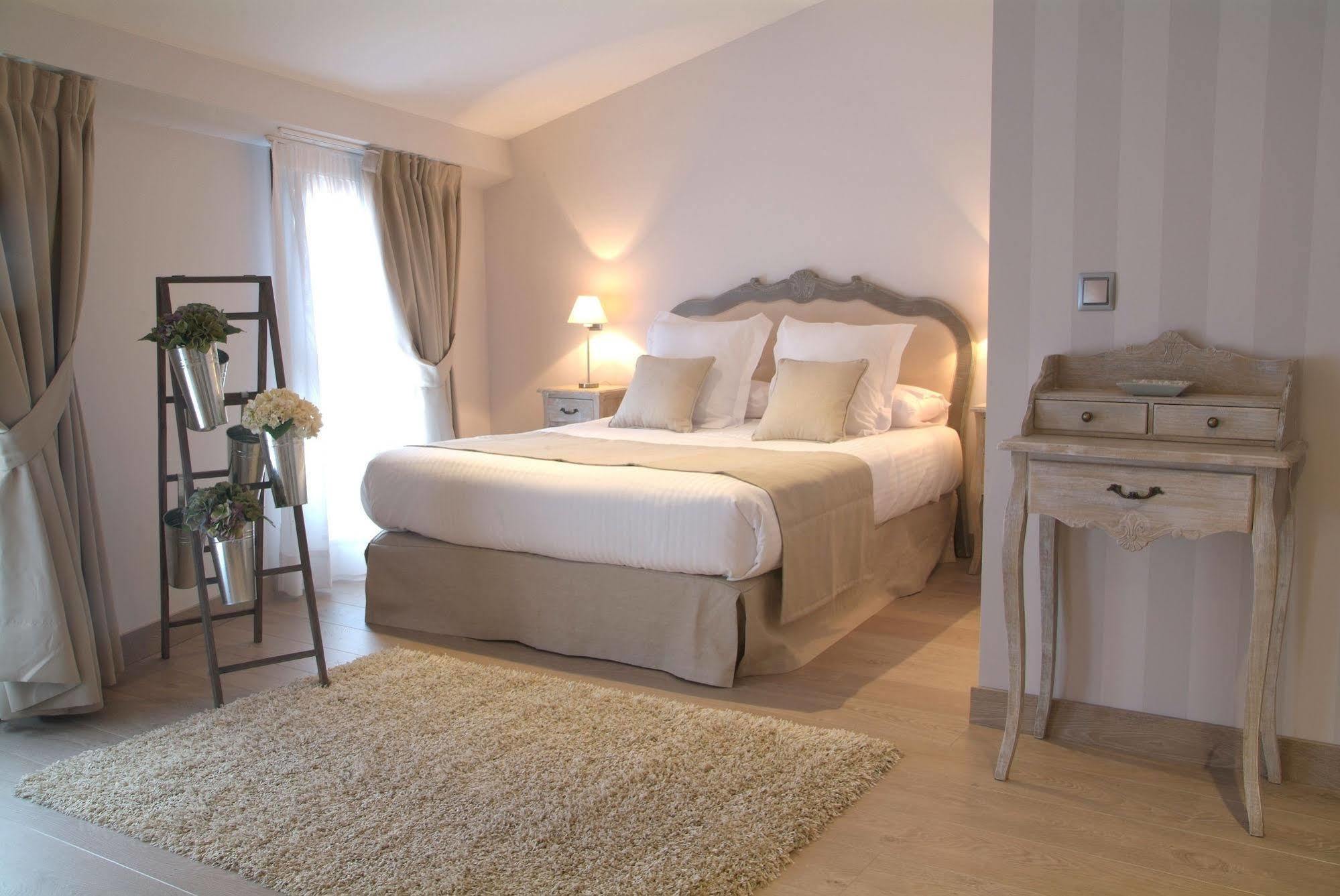 Le Petit Boutique Hotel (Adults Only) Σανταντέρ Εξωτερικό φωτογραφία